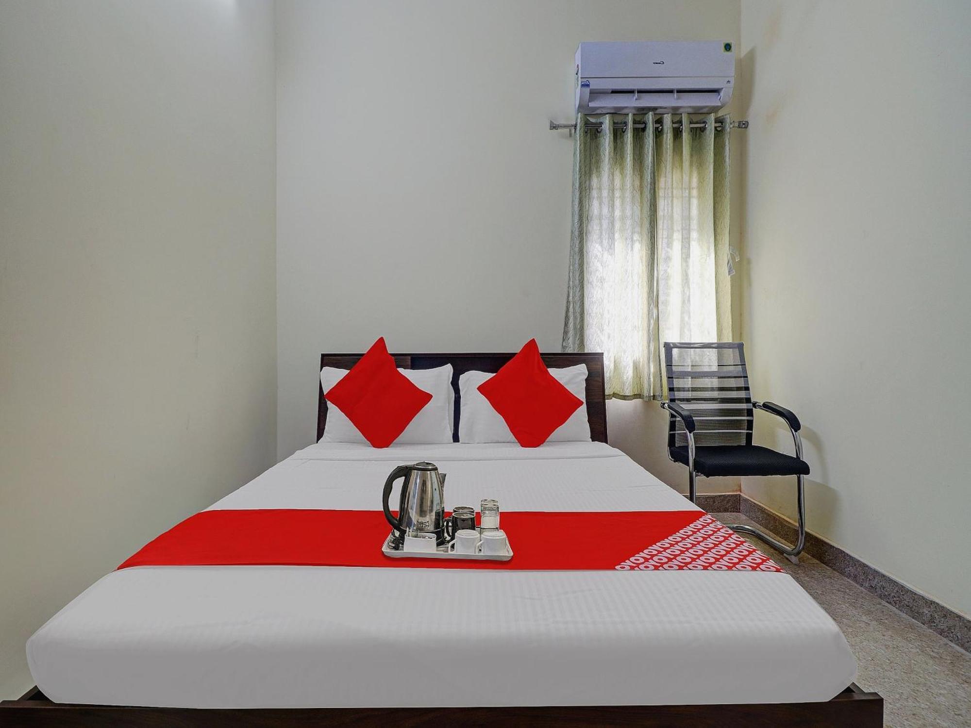 Hotel O S V Residency Kajaguda Near Gachibowli Hyderabad Ngoại thất bức ảnh