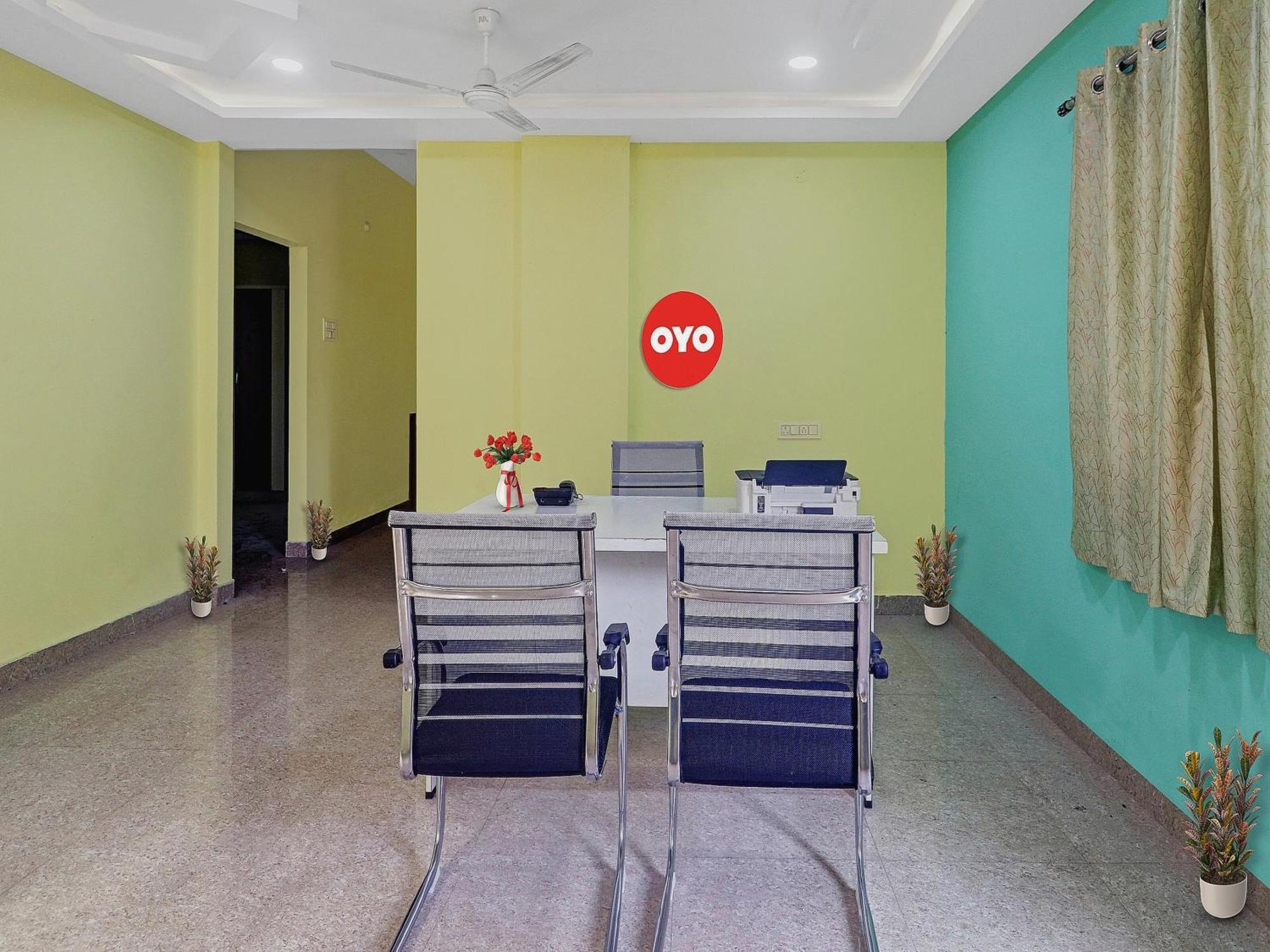Hotel O S V Residency Kajaguda Near Gachibowli Hyderabad Ngoại thất bức ảnh
